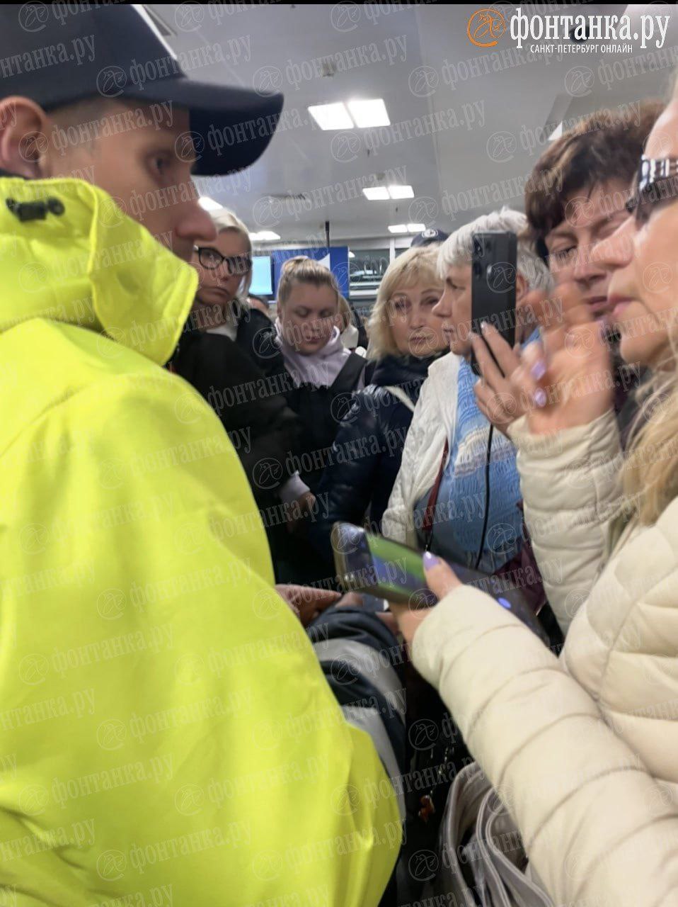 Рейс из Пулково не может вылететь в Египет уже больше суток Рейс из Пулково не может вылететь в Египет уже больше суток