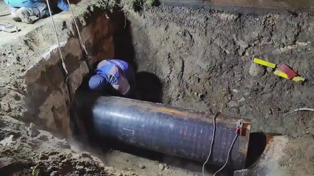 «Теплосеть» демонтировала дефектную трубу