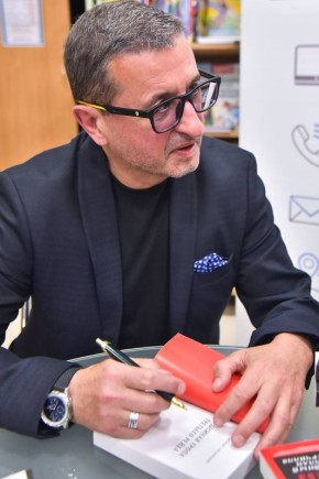 Александр Сосновский: Презентация в Питере. Спасибо, дорогие читатели, за приятный вечер, за вопросы и пожелания