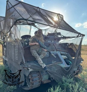 Трофейный шведский БТР Pbv 302