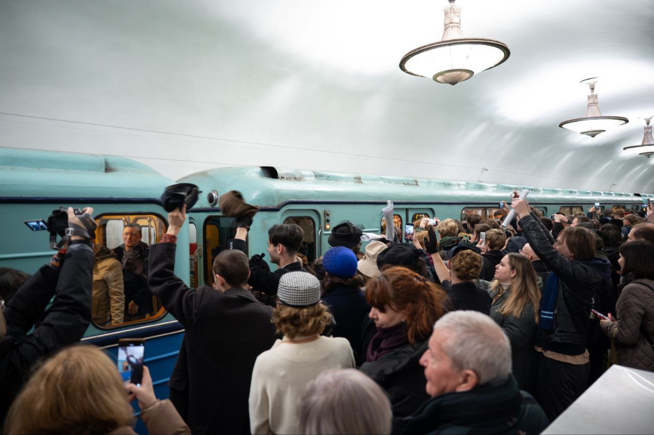 Петербургскому метро — 70 лет Петербургскому метро — 70 лет