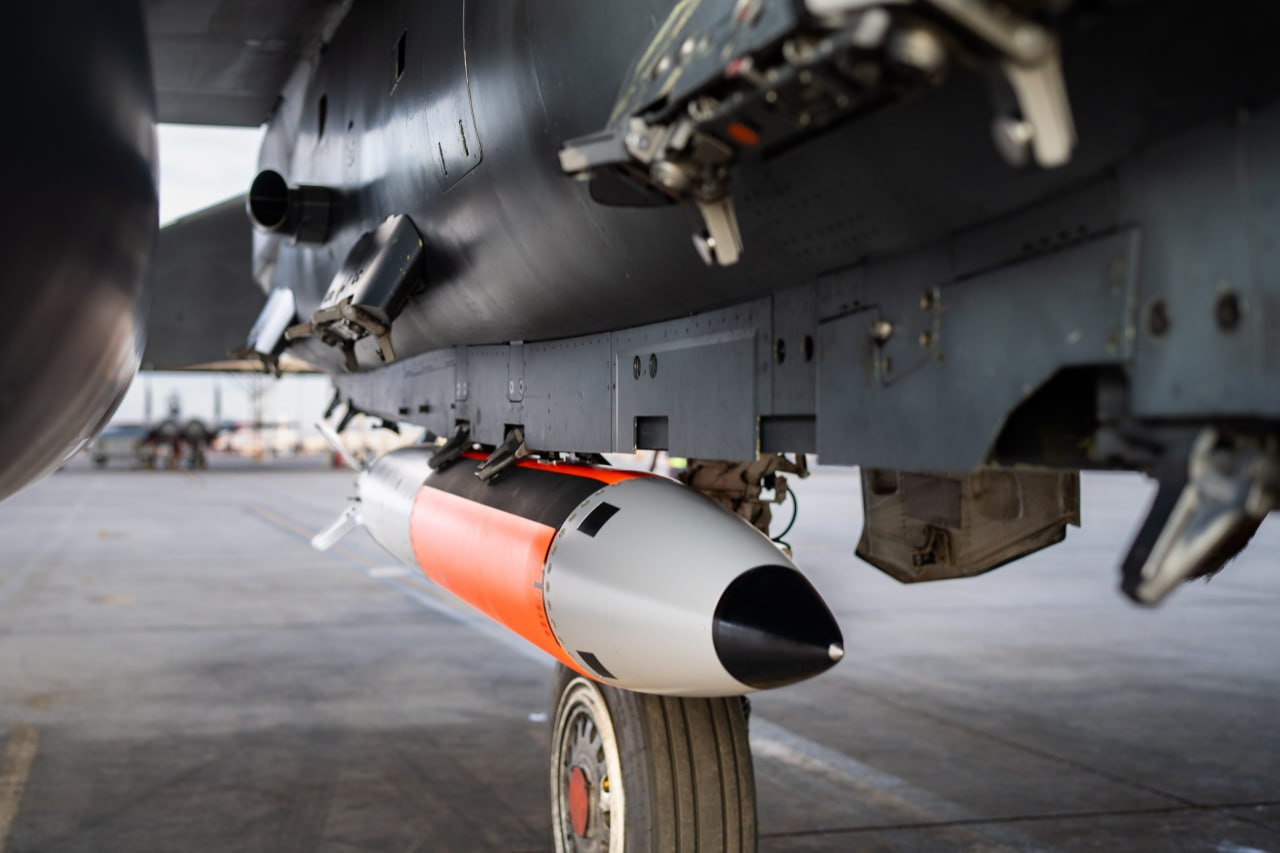 Юрий Баранчик: США провели испытания свободно падающей ядерной бомбы