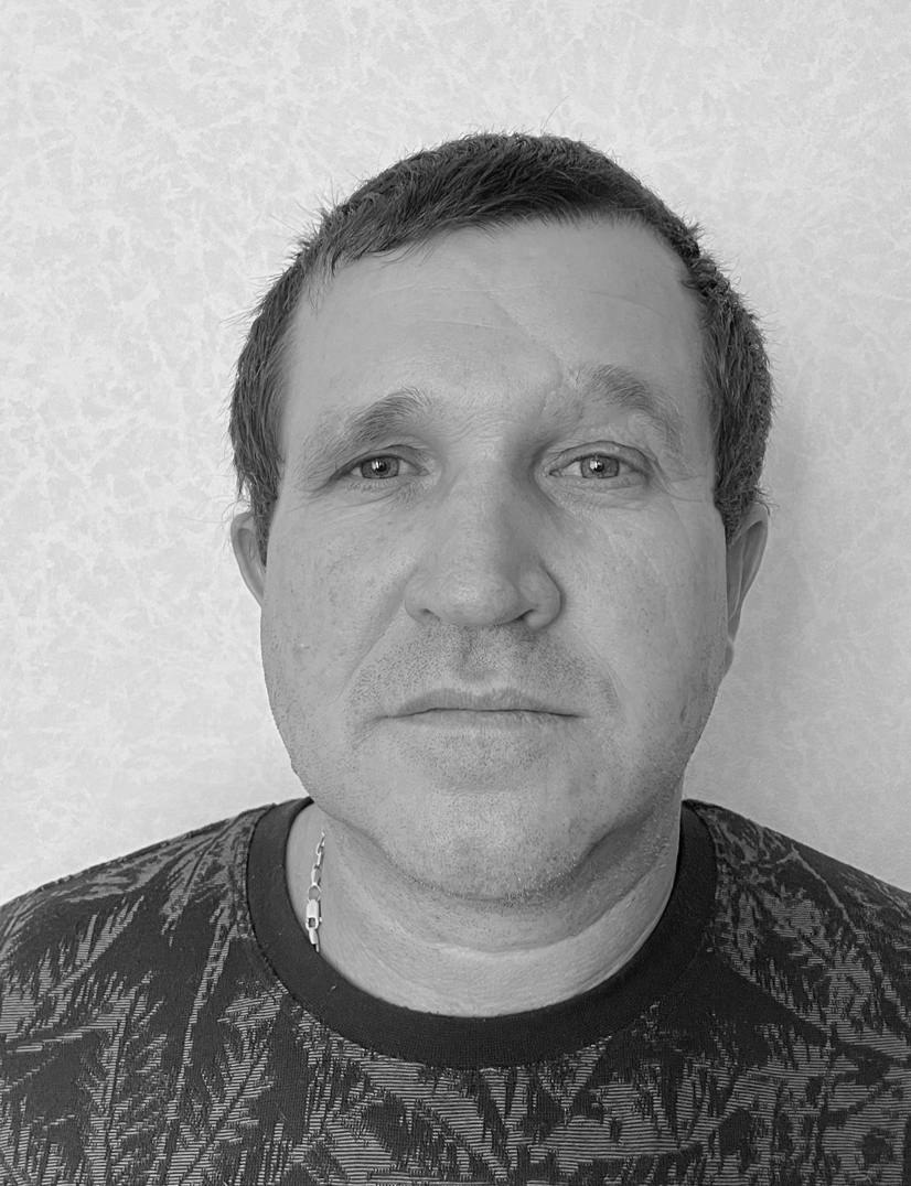 Сотрудники «Белгородэнерго» — мастер бригады Игорь Вячеславович Гранкин и электрослесарь по ремонту оборудования распределительных устройств Юрий Владимирович Бондарь — удостоены орденов Мужества посмертно Сотрудники «Белгородэнерго» — мастер бригады Игорь Вячеславович Гранкин и электрослесарь по ремонту оборудования распределительных устройств Юрий Владимирович Бондарь — удостоены орденов Мужества посмертно