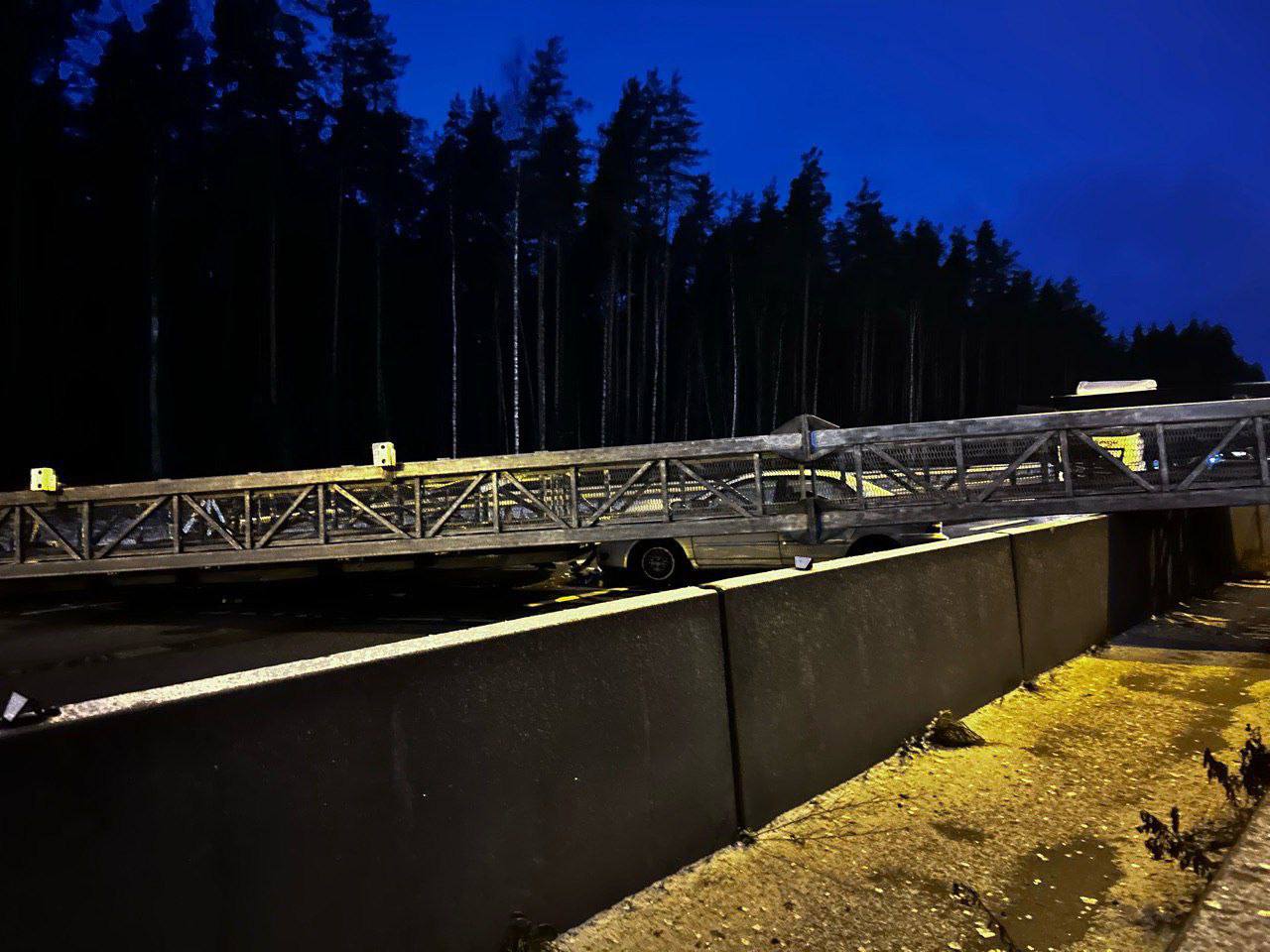 Трасса «Сортавала» перекрыта из-за утреннего ДТП