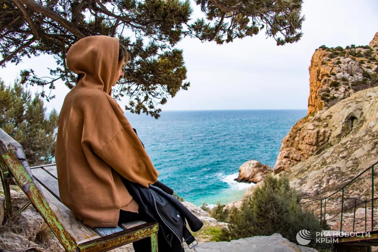 Побыть наедине с собой: Крым выбирают для отдыха в одиночку