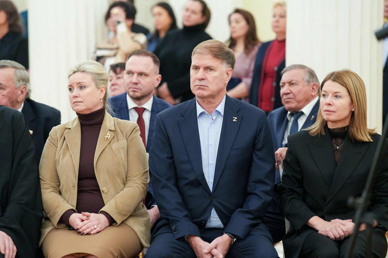 Открылась выставка «Муза особенного Петербурга», посвящённая матерям детей, страдающих тяжёлыми неизлечимыми и орфанными заболеваниями Открылась выставка «Муза особенного Петербурга», посвящённая матерям детей, страдающих тяжёлыми неизлечимыми и орфанными заболеваниями