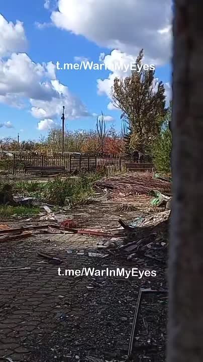 Видео из Красноармейска. Микрорайон Лазурный, за который шли ожесточенные бои