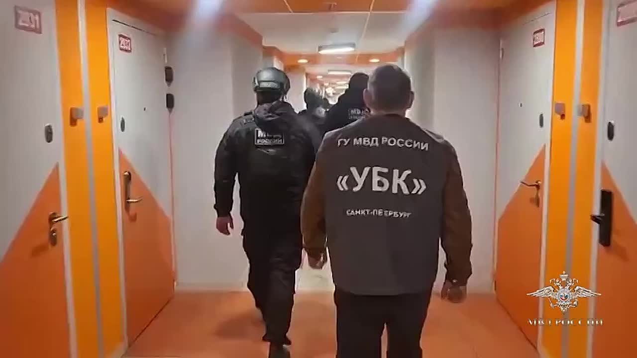 Ирина Волк: Двоих подозреваемых в пособничестве телефонным мошенникам и в незаконном использовании абонентского терминала пропуска трафика задержали мои коллеги из УБК ГУ МВД России по г. Санкт-Петербургу и Ленинградской...