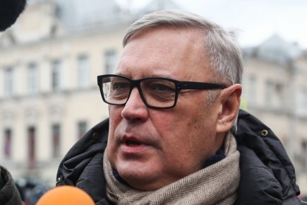 Бывший председатель правительства РФ Михаил Касьянов ( «Миша два процента») внесен в перечень террористов и экстремистов