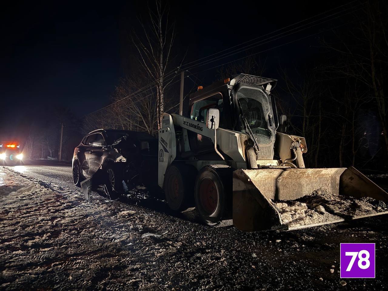 Водитель погиб в результате столкновения с погрузчиком в Ленобласти Водитель погиб в результате столкновения с погрузчиком в Ленобласти