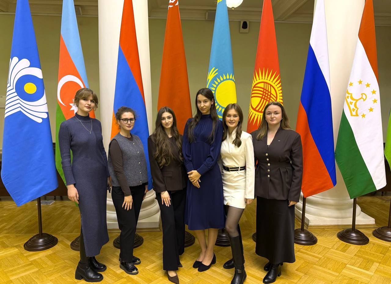 Международное электоральное сотрудничество: перспективы и взгляд молодежи Международное электоральное сотрудничество: перспективы и взгляд молодежи