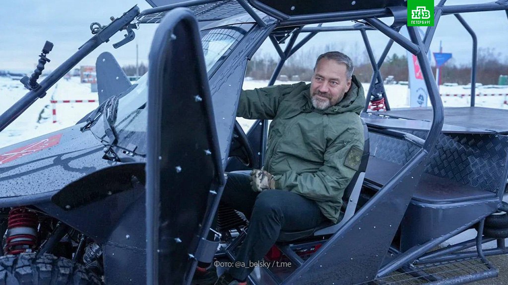 Спикер ЗакСа Александр Бельский протестировал багги «Тачанка», собранный специально для бойцов Ленинградского полка в зоне СВО