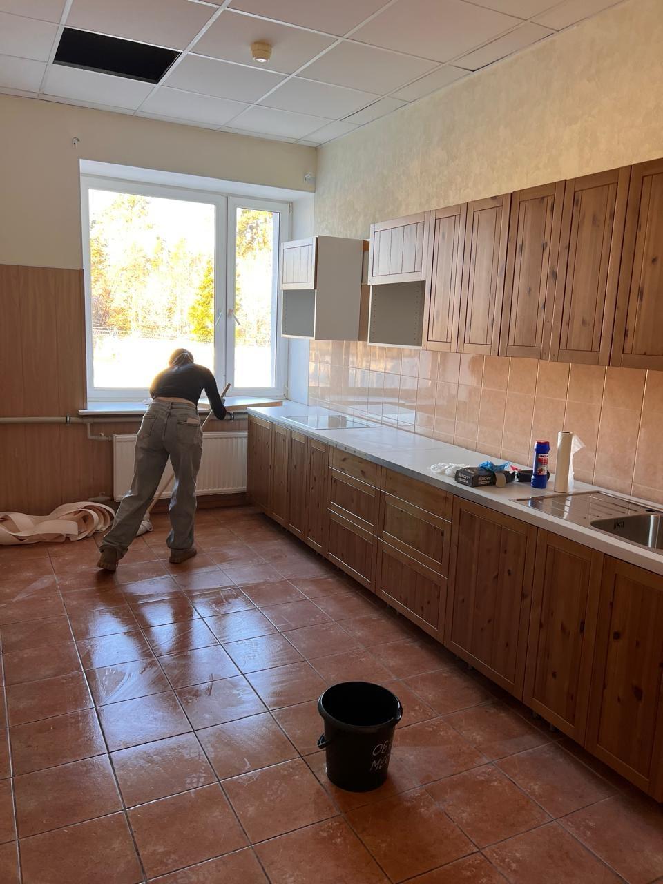 Волонтеры провели субботник в Центре изучения морских млекопитающих в Репино Волонтеры провели субботник в Центре изучения морских млекопитающих в Репино