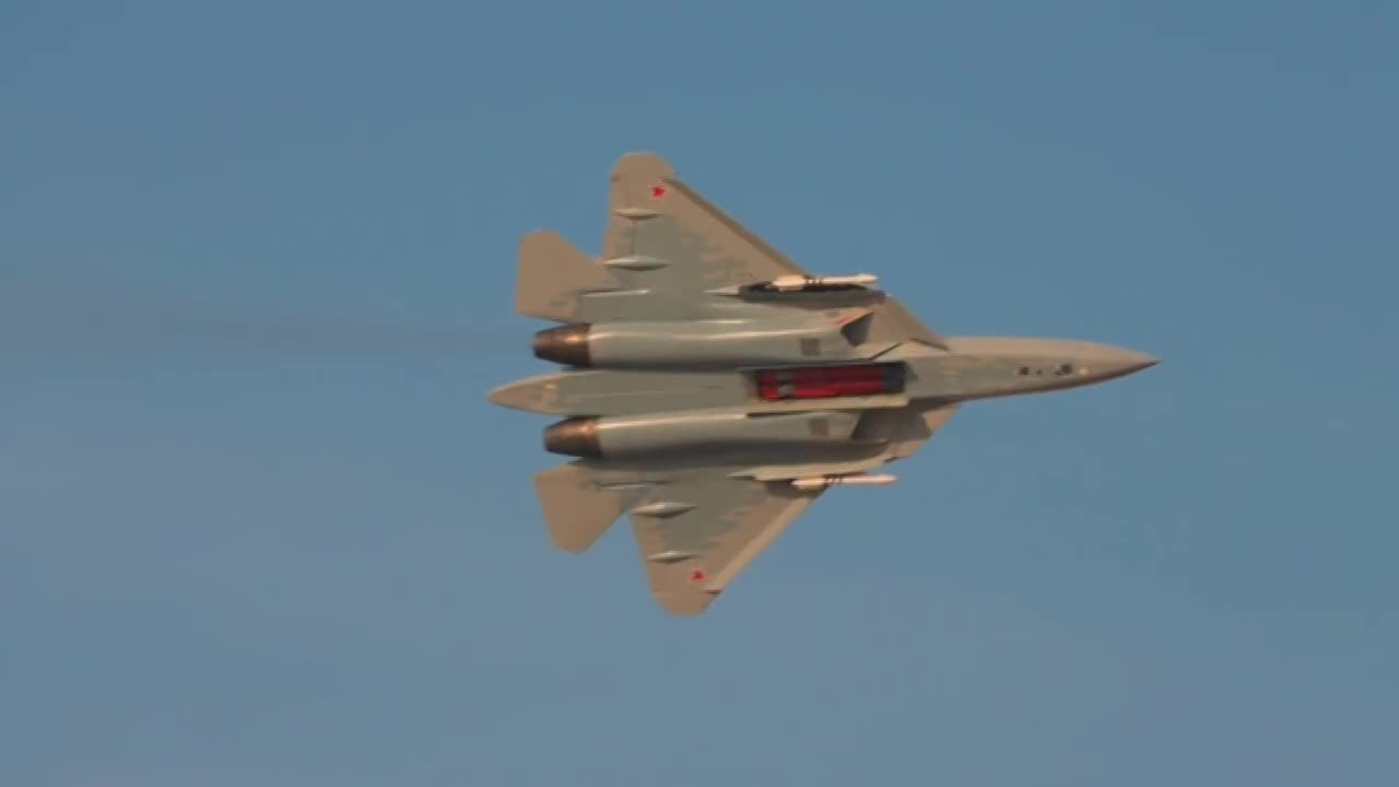 ОАК передала зарубежному заказчику два истребителя Су-57