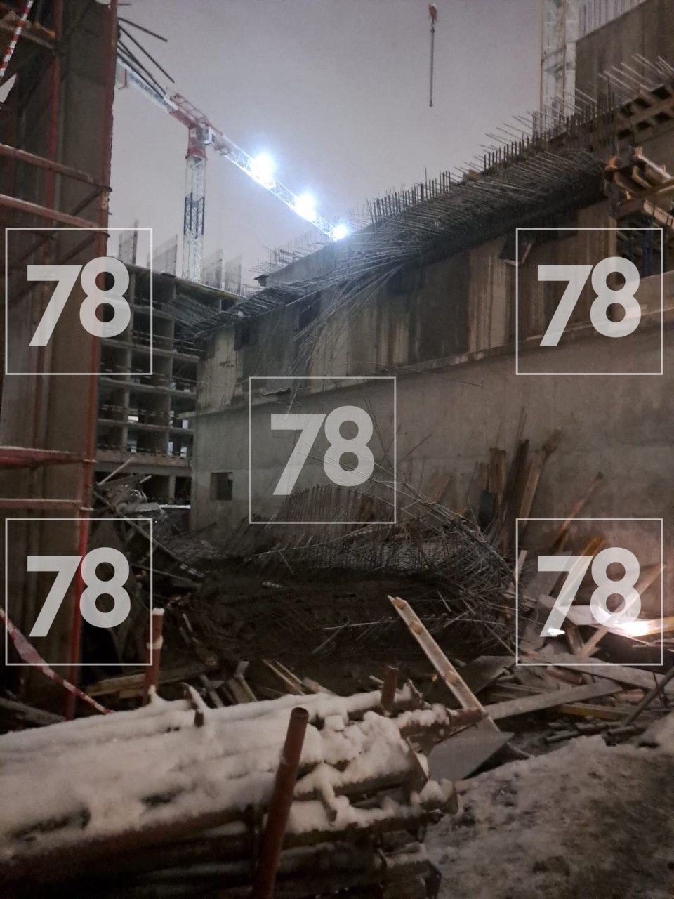 В распоряжении оказались эксклюзивные кадры после обрушения на стройке в «Чкаловской» В распоряжении оказались эксклюзивные кадры после обрушения на стройке в «Чкаловской»