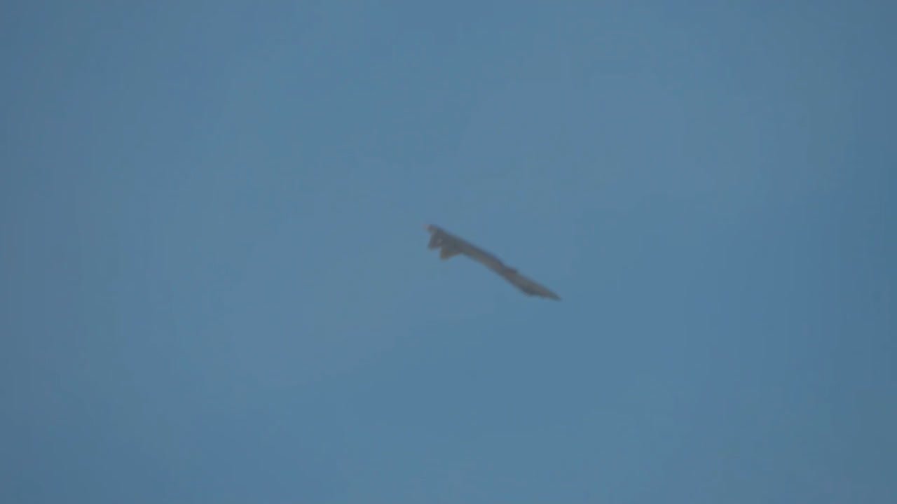 Су-57Э и Ка-52 «станцевали» в небе над Дубаем