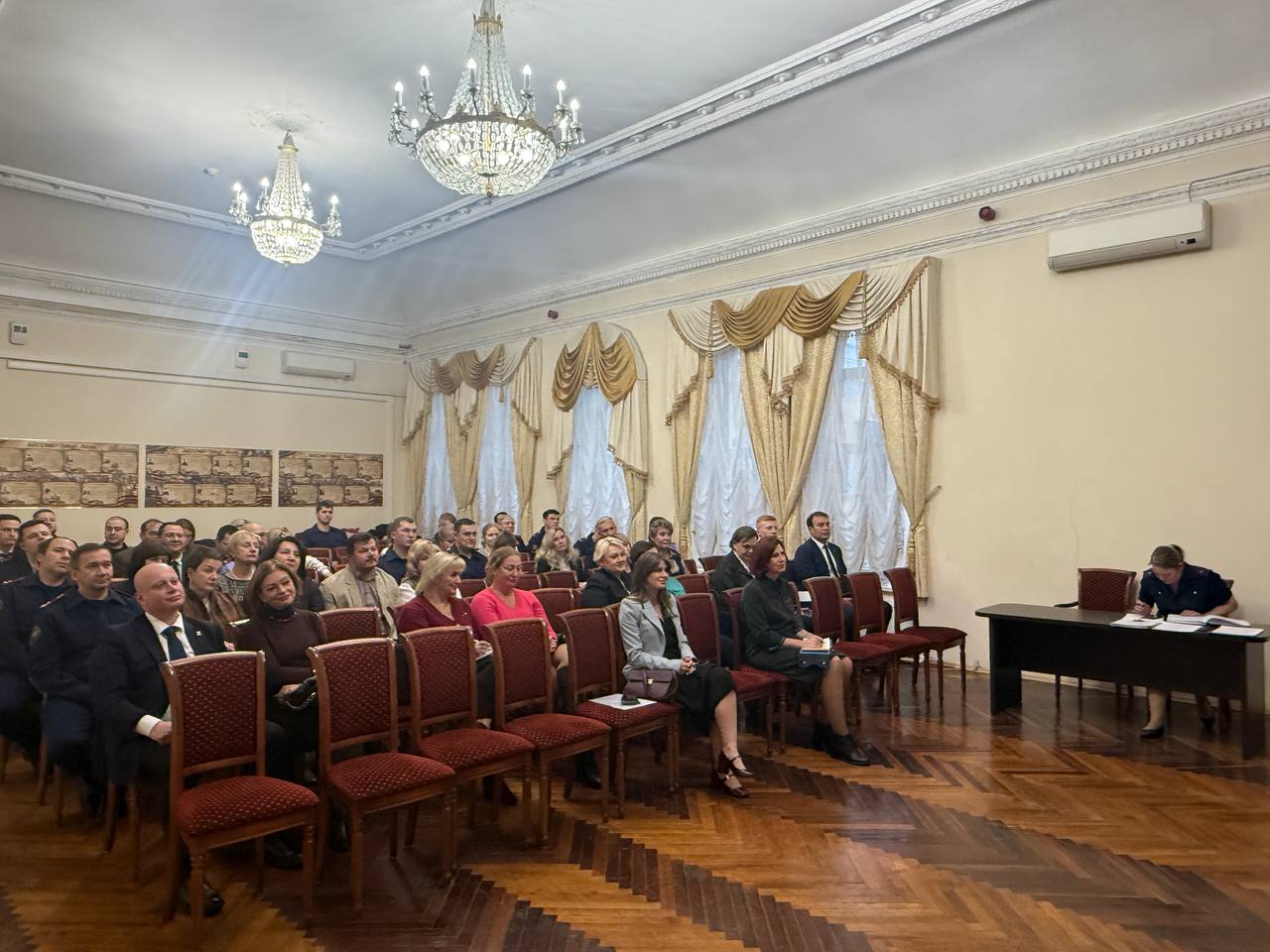 В ГСУ СК России по городу Санкт-Петербургу состоялось совещание об организации создания профильных кадетских классов В ГСУ СК России по городу Санкт-Петербургу состоялось совещание об организации создания профильных кадетских классов