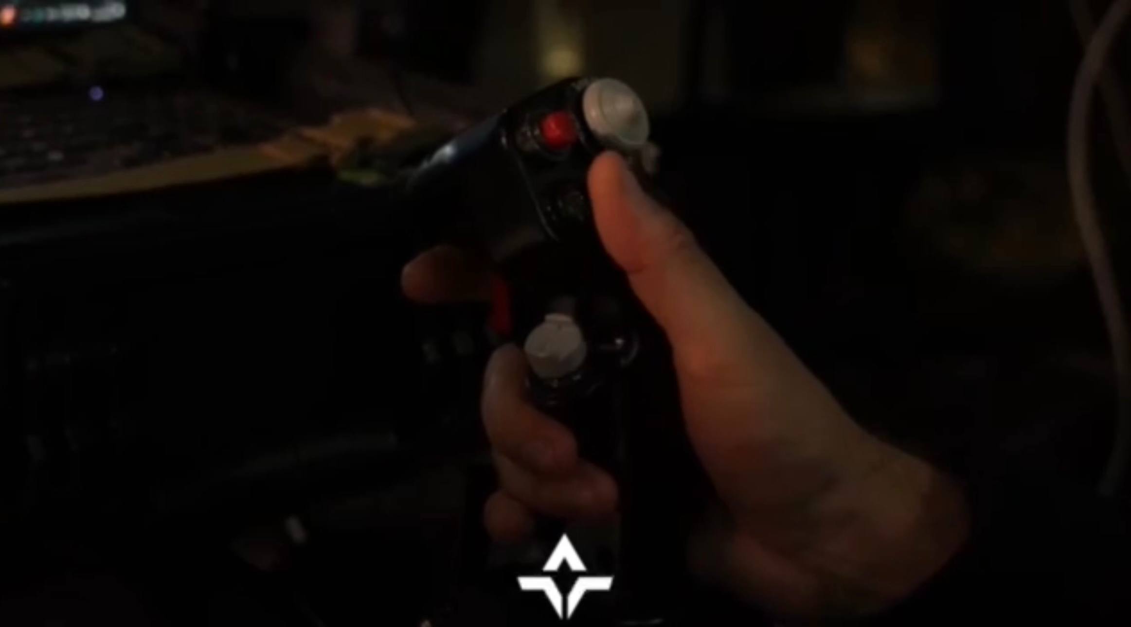 В The Times опубликована статья об операции «Черноморского легиона» из состава спецподразделения «Феррата» ГУР, позволяющая оценить тактику применения БЭК семейства «Катран» и проделывания коридоров для БЭК семейства «Magura» В The Times опубликована статья об операции «Черноморского легиона» из состава спецподразделения «Феррата» ГУР, позволяющая оценить тактику применения БЭК семейства «Катран» и проделывания коридоров для БЭК семейства «Magura»