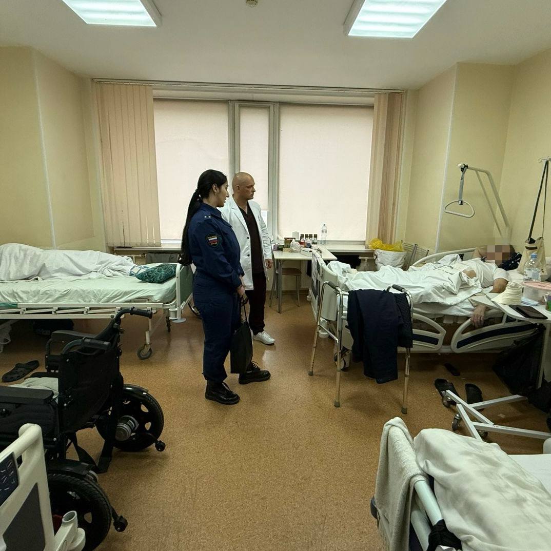 Прокуратура Выборгского района г. Санкт-Петербурга посетила участников специальной военной операции, находящихся на лечении в медицинских учреждениях района