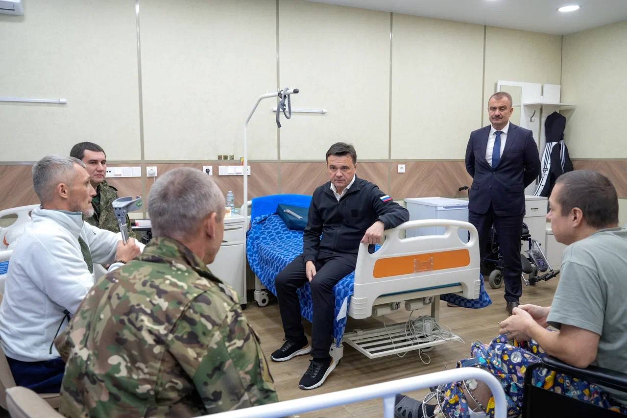 Сергей Колясников: Андрей Воробьев оценил условия реабилитации участников СВО в подмосковном санатории Сергей Колясников: Андрей Воробьев оценил условия реабилитации участников СВО в подмосковном санатории