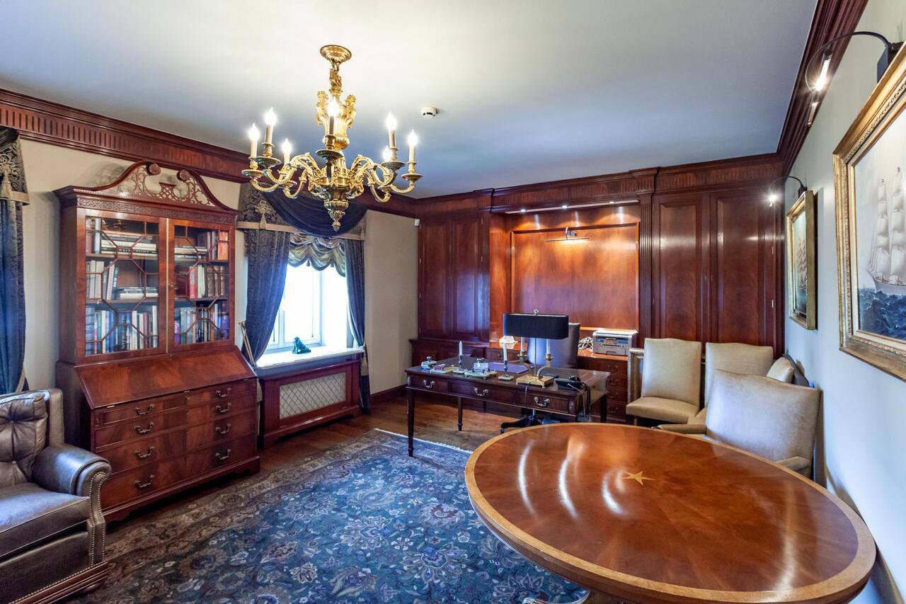 Сергей Мардан: Террорист, экстремист и бывший председатель Правительства России Касьянов продолжает фактически владеть 427-метровым пентхаусом в доме Управделами президента на Рочдельской улице в Москве Сергей Мардан: Террорист, экстремист и бывший председатель Правительства России Касьянов продолжает фактически владеть 427-метровым пентхаусом в доме Управделами президента на Рочдельской улице в Москве