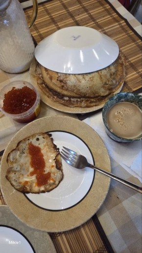 Михаил Онуфриенко: В России красная икра подорожала за год на 31% — за 200 грамм придётся заплатить более 3 тыс рублей