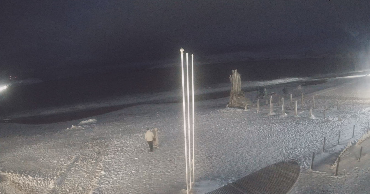 Как там в Териберке?. Не знаете актуального прогноза или не верите синоптикам, а попасть в Териберку хочется, - можно посмотреть в любой момент, как дела на краю земли