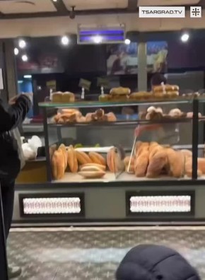 Ах, Париж-баловник, ах, Париж-чародей