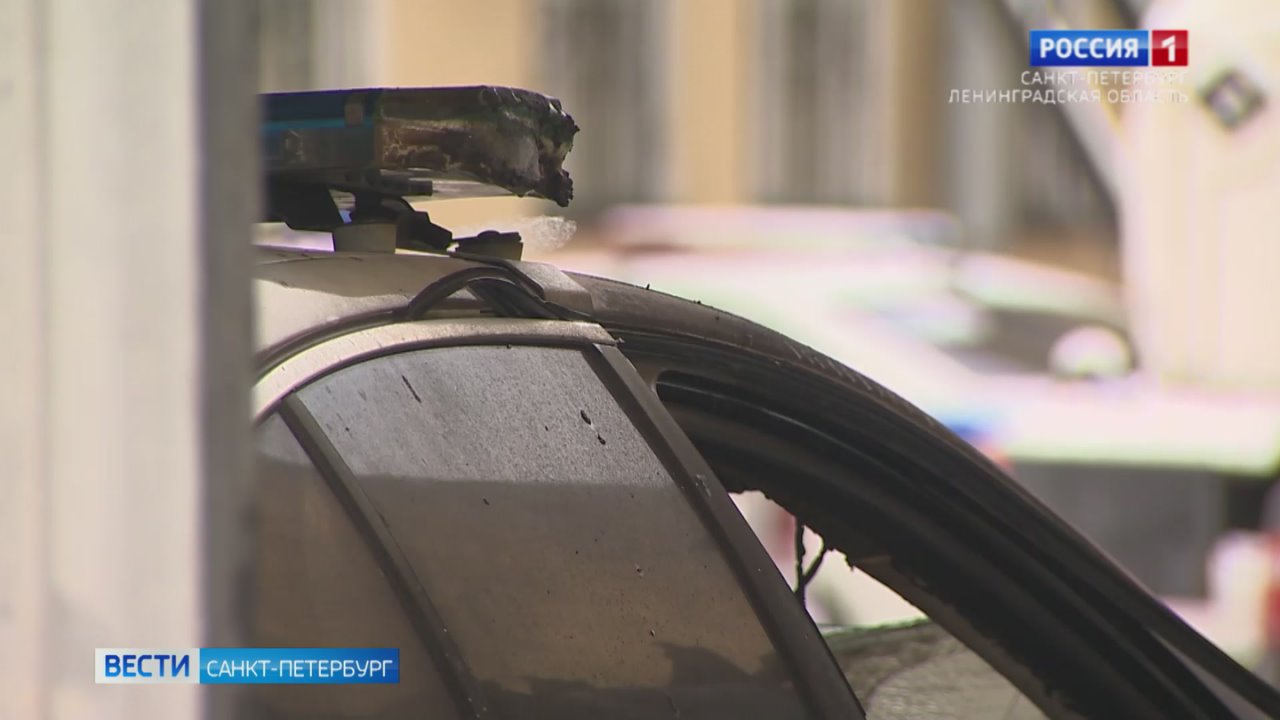 Подросток-мигрант задержан по подозрению в поджоге машины ДПС в Адмиралтейском районе