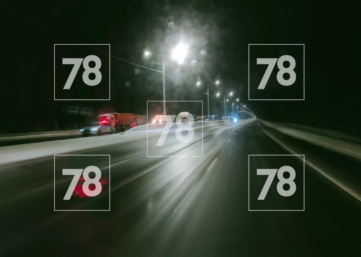 На трассе «Скандинавия» фура вылетела в кювет На трассе «Скандинавия» фура вылетела в кювет