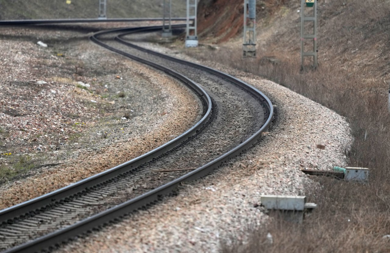 Первый двухэтажный поезд между Брянском и Петербургом вышел на маршрут