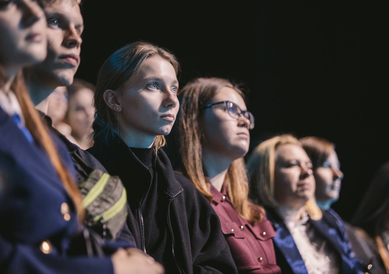 Андрей Никитин: «Никогда не надо думать, что от того, что ты стал начальником, ты автоматически умнее всех. Задача руководителя — слушать профессионалов и на основе достоверных данных принимать итоговые решения» Андрей Никитин: «Никогда не надо думать, что от того, что ты стал начальником, ты автоматически умнее всех. Задача руководителя — слушать профессионалов и на основе достоверных данных принимать итоговые решения»