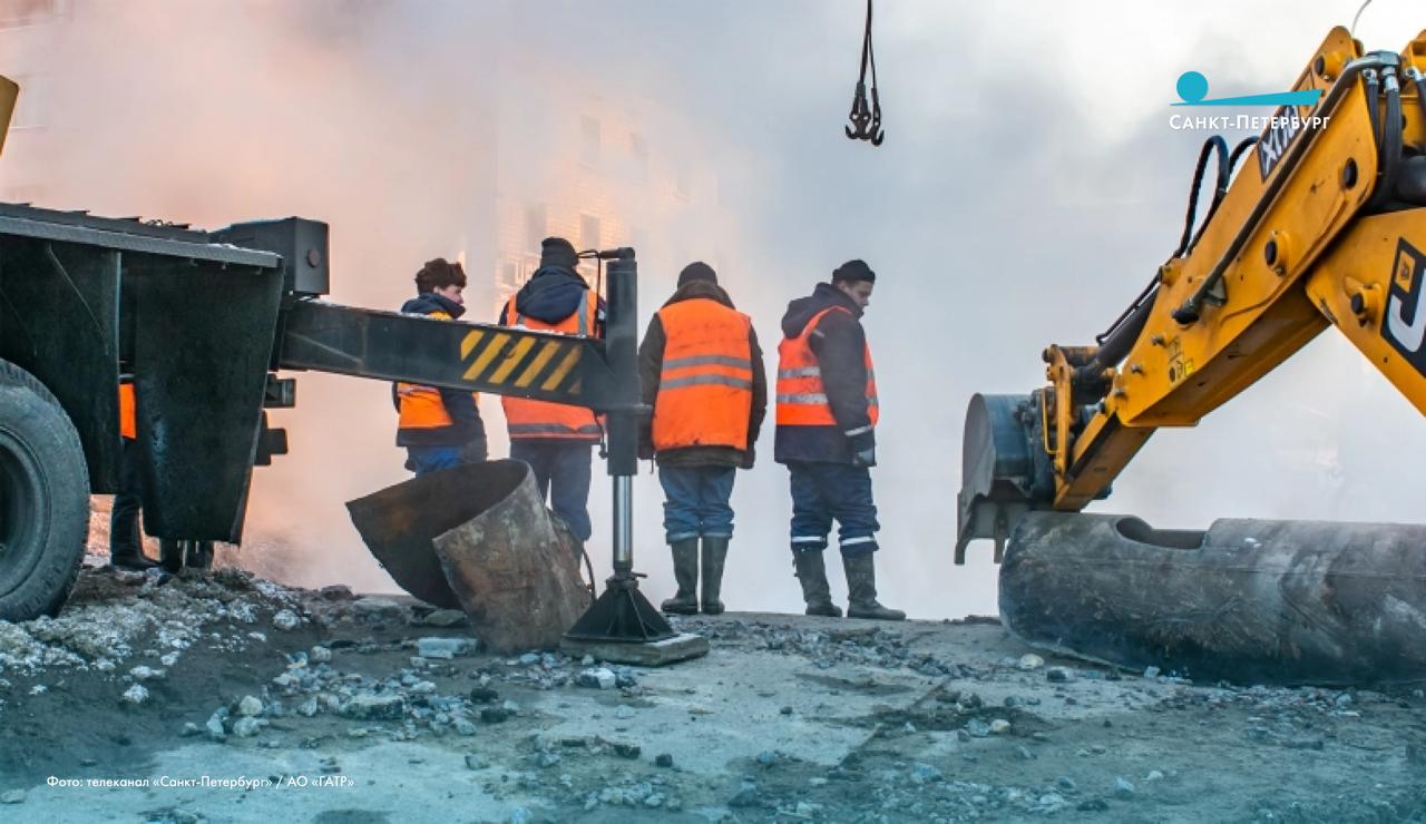 На Бассейной локализовали прорыв трубы без отключения горячего водоснабжения