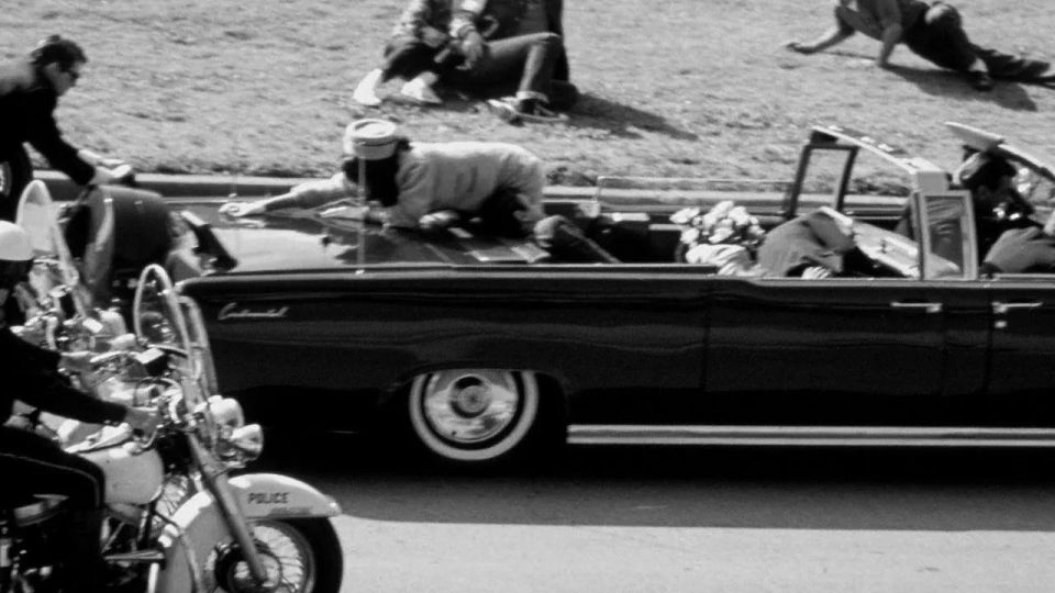 Александр Коц: ВЕЧЕРНИЙ ЗВОН:. выстрелы уходящего дня