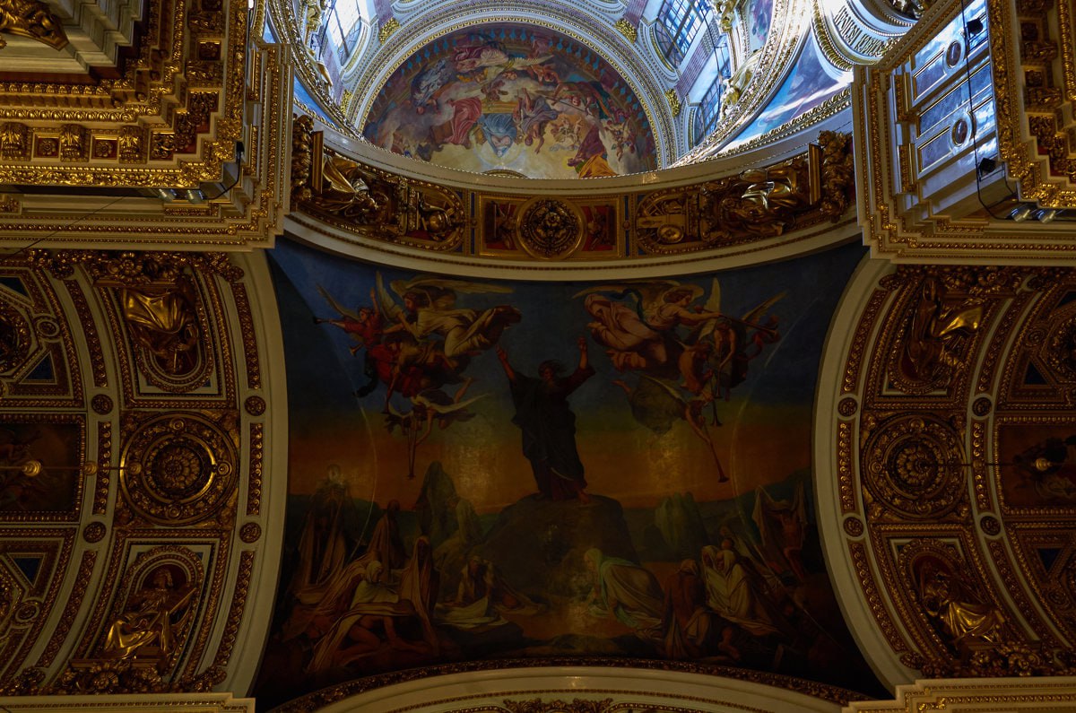 Одним из символов Санкт-Петербурга безусловно является Исакиевский собор Одним из символов Санкт-Петербурга безусловно является Исакиевский собор