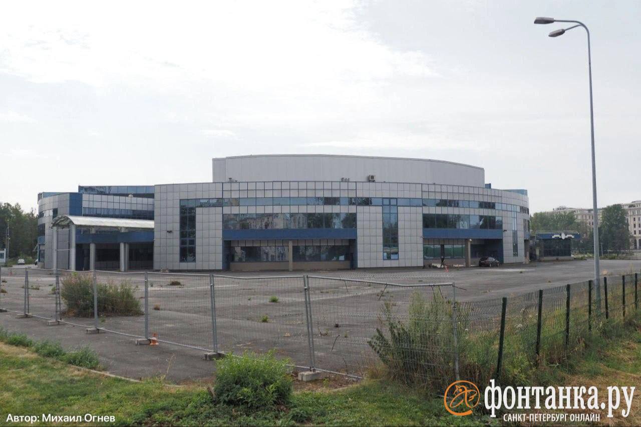 Центр робототехнических технологий «Сириус» в Петербурге может появиться возле выставочного комплекса «Ленэкспо» на Васильевском острове, рассказал «Фонтанке» глава комитета по промышленной политике, инновация и торговле...