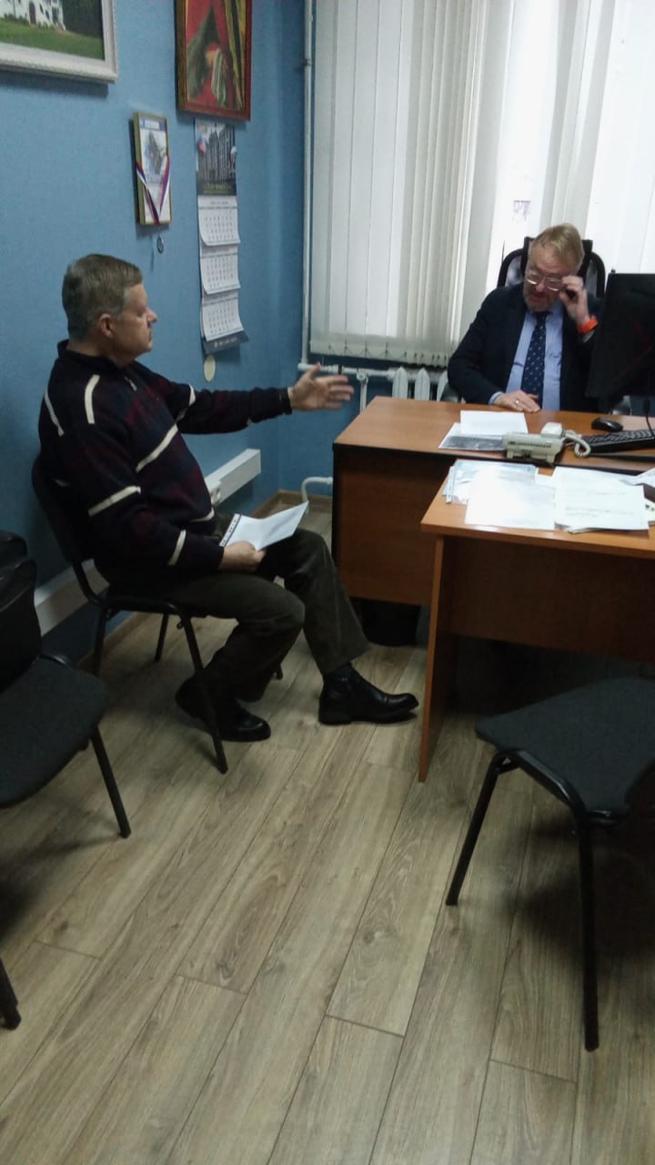 От дороги до крыши над головой: Виталий Милонов провёл приём жителей Пушкинского района От дороги до крыши над головой: Виталий Милонов провёл приём жителей Пушкинского района