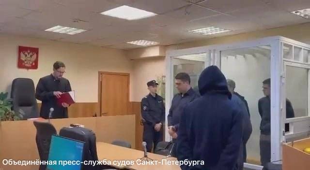 Бывшим студентам Военмеха, Петербургской академии милиции и Петровского колледжа вынесли приговор за похищение и вымогательство