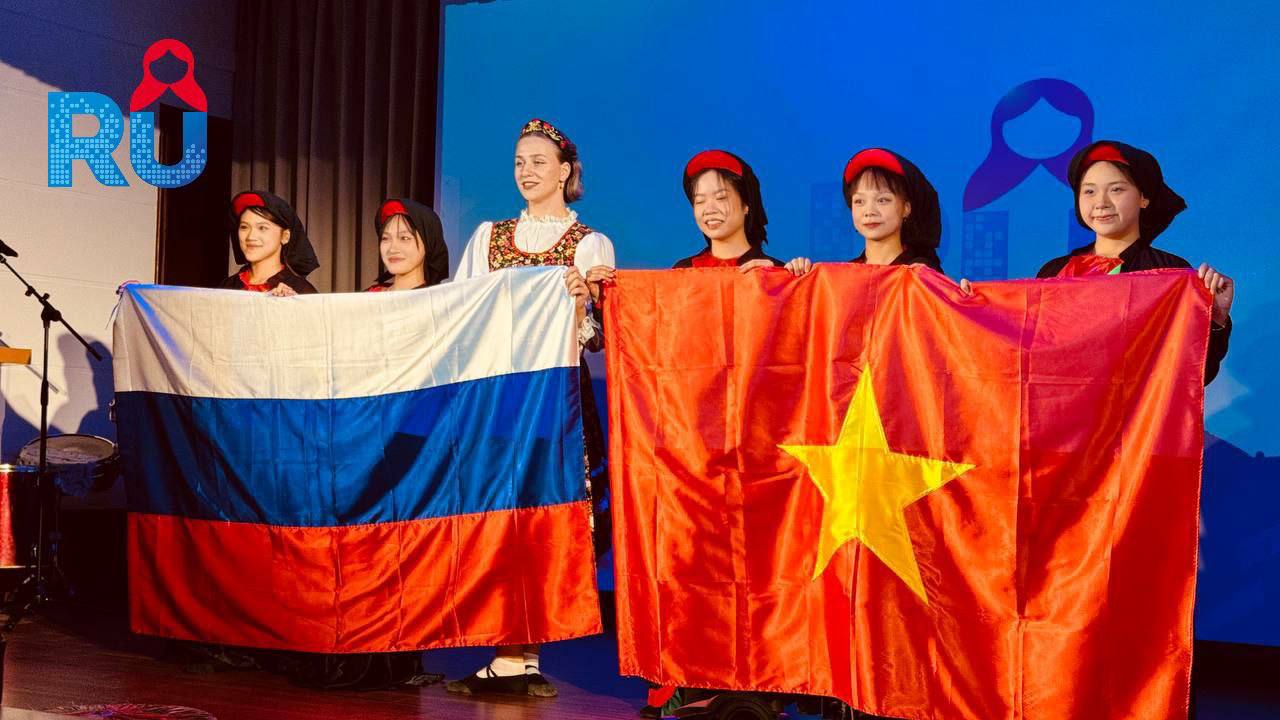 В Ханое обновили концертный зал в Русском доме В Ханое обновили концертный зал в Русском доме