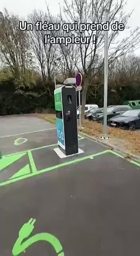 Срезал кабель, стырил цветмет и в скупку — французики ребята предприимчивые!