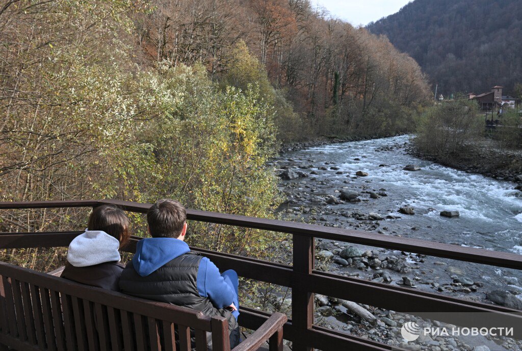 Число турпоездок по России выросло на 4,8%, до 76,2 млн за 10 месяцев