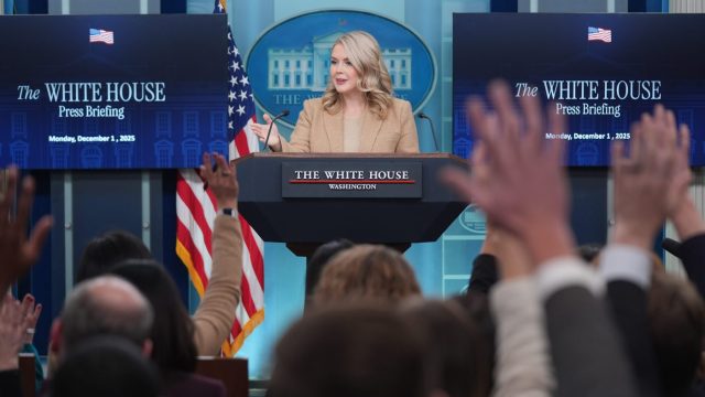 Дмитрий Дробницкий: БЕЛЫЙ ДОМ ПОДТВЕРДИЛ, ЧТО ХЕГСЕТ ОТДАЛ ПРИКАЗ О ПОВТОРНОЙ АТАКЕ НА Т.Н. "ЛОДКУ НАРКОТОРГОВЦЕВ"