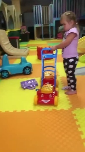 Юлия Витязева: Ждала, что в конце пупсик пошлет воспитуху в и на с ее «шкарпетками»