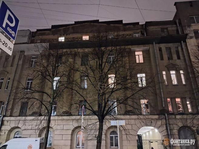 В центре Петербурга несколько лет не могут запустить лифт