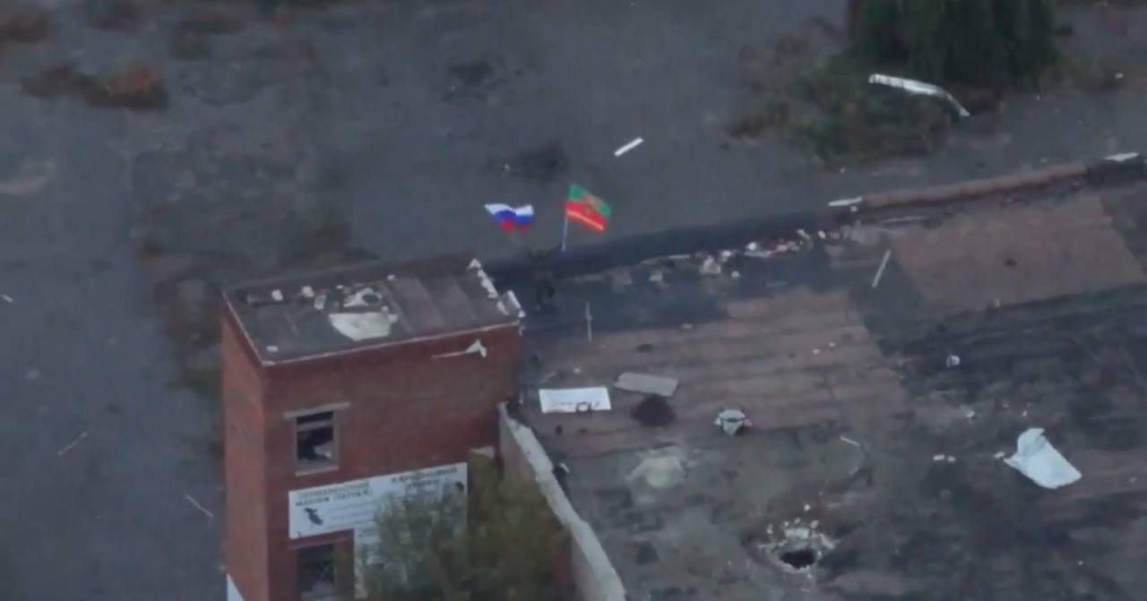 Александр Коц: Русские флаги по всему Красноармейску Александр Коц: Русские флаги по всему Красноармейску