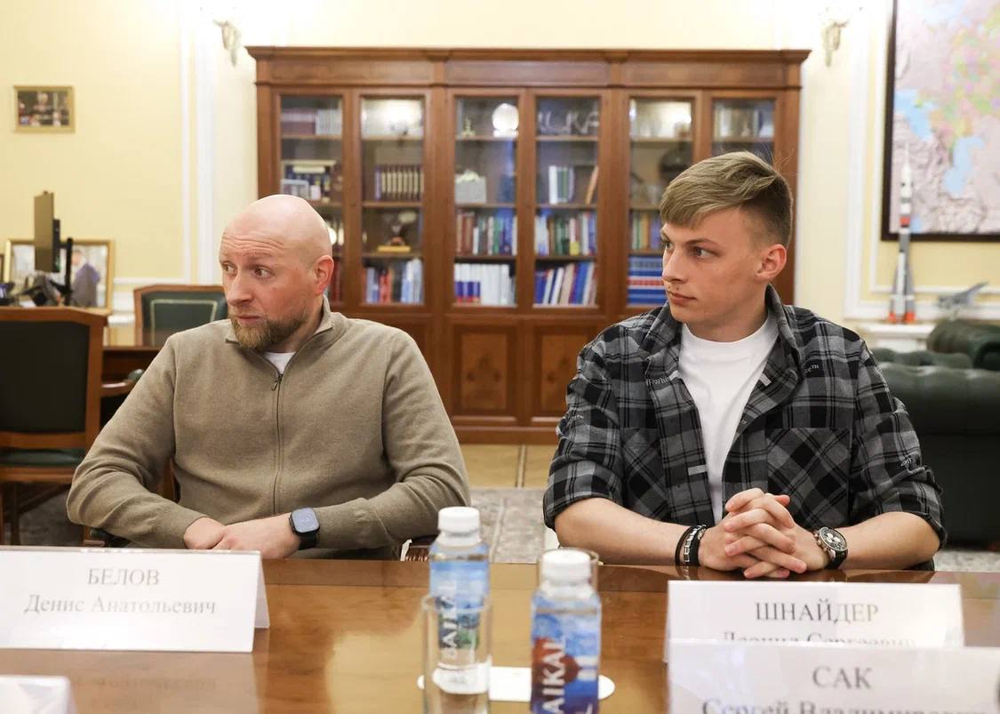 Михаил Дегтярёв: С предложением провести первые международные соревнования по дрифту в России в Минспорт обратилась инициативная группа во главе с идейным вдохновителем – телеведущим Вадимом Галыгиным Михаил Дегтярёв: С предложением провести первые международные соревнования по дрифту в России в Минспорт обратилась инициативная группа во главе с идейным вдохновителем – телеведущим Вадимом Галыгиным