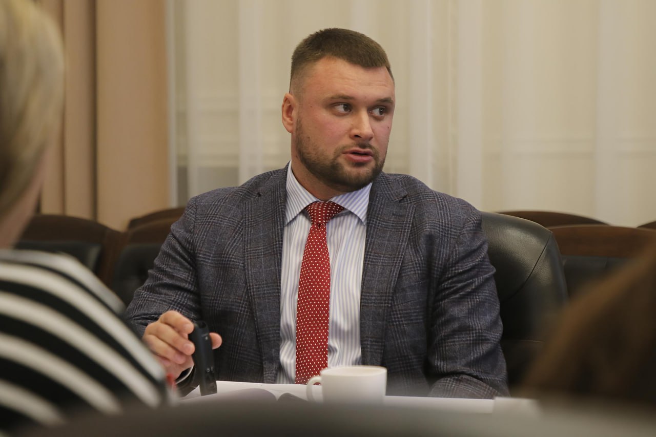 В Санкт-Петербургской избирательной комиссии состоялась встреча с делегацией из Запорожской области В Санкт-Петербургской избирательной комиссии состоялась встреча с делегацией из Запорожской области