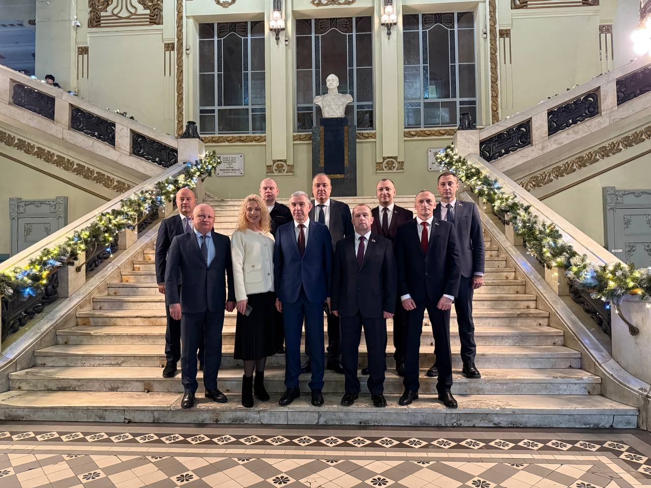 В Санкт-Петербурге делегация ГУТ МВД России обменялась опытом с белорусскими коллегами В Санкт-Петербурге делегация ГУТ МВД России обменялась опытом с белорусскими коллегами