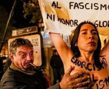 Это фото на прошлой неделе обошло всю испанскую прессу