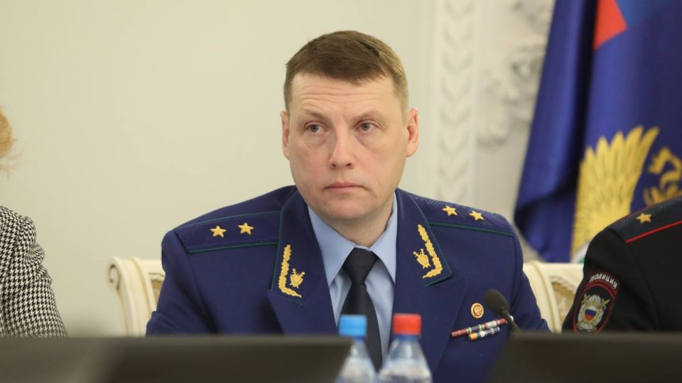 ��� ����������������� ��������� �. �����-���������� ������� �������� ���������� ����������� ���������������� ���������, ����������� ������ ������������������ �������, ������� ��������������� ������ � ���� ��������������...